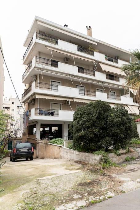 Apartment At Ano Glifada. Athens Luaran gambar
